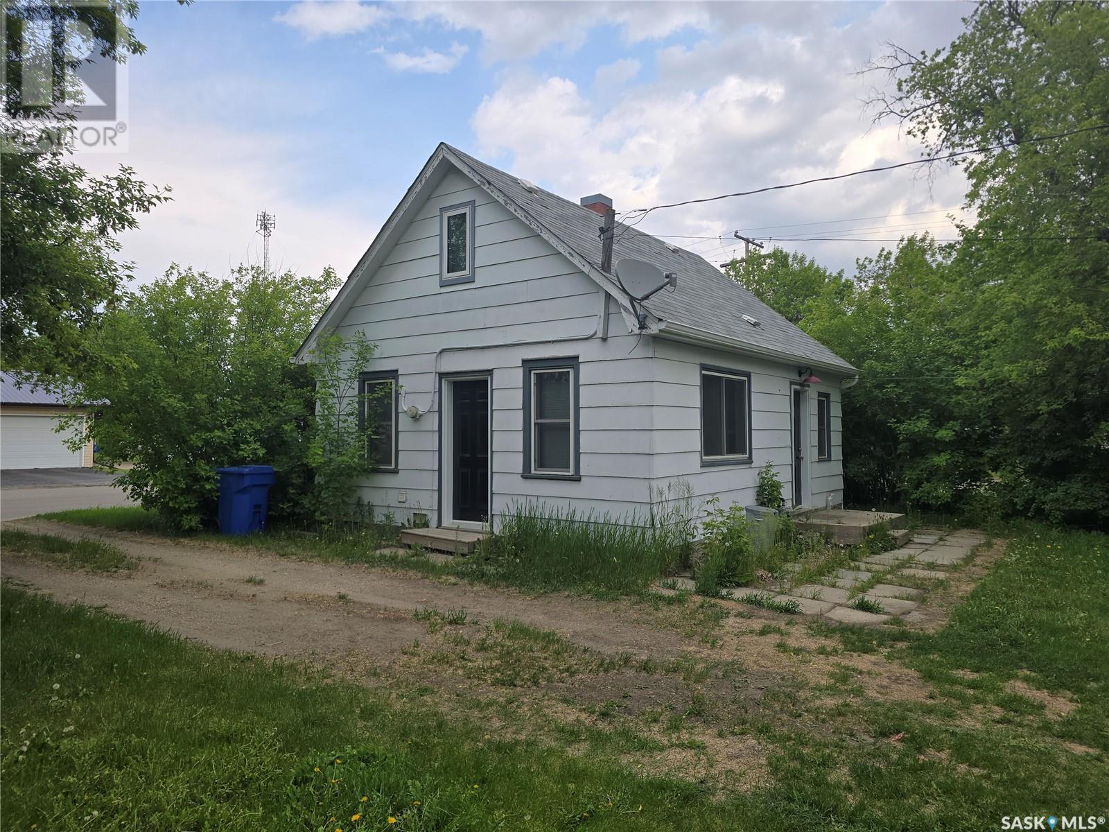 125 5 Avenue Northeast, Ituna, SK S0A 1N0