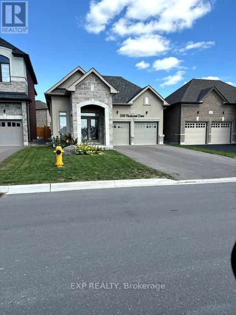 249 Fleetwood Dr, Oshawa Eastdale, ON L1K 3E8