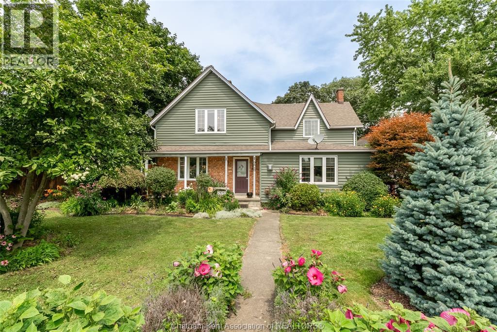 208 Trerice St E, Chatham-Kent, ON N0P 1M0
