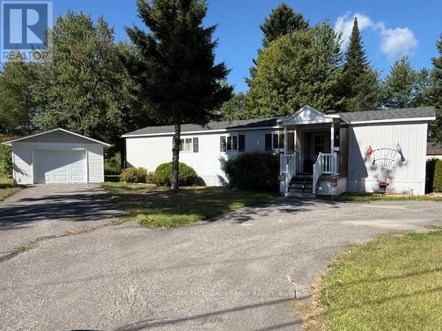 14 5279 County Rd 17 Rd, Alfred and Plantagenet, ON K0B 1A0