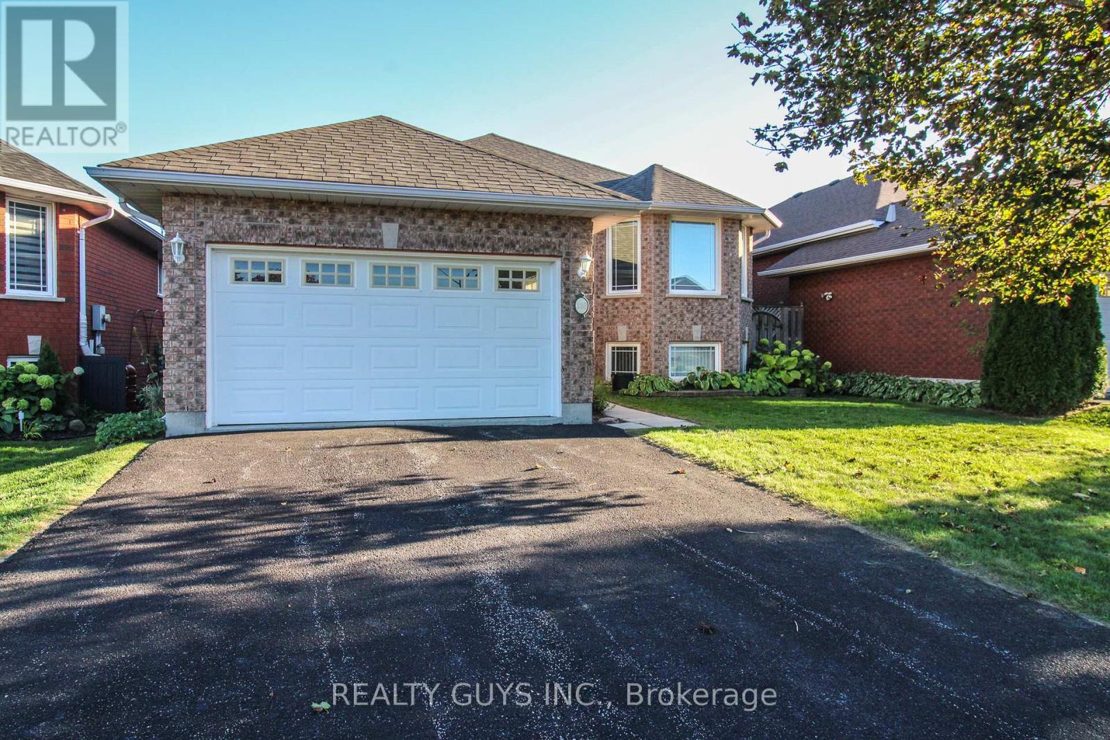 233 Odette Rd Ward 2 Rd, Peterborough, ON K9K 2N8