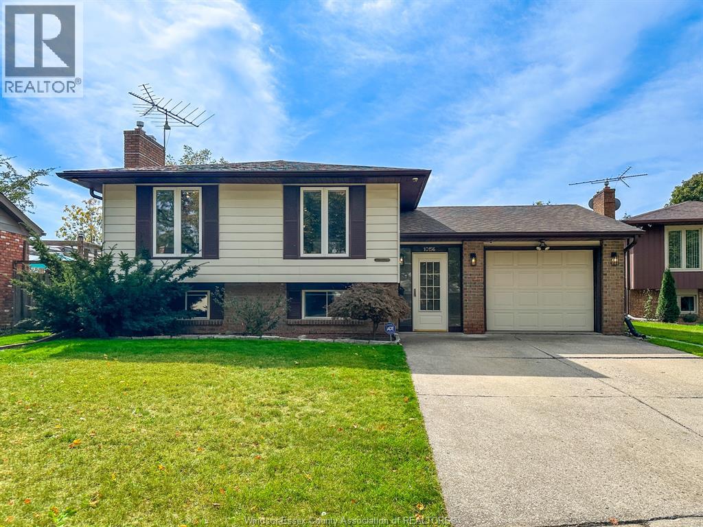 10156 Aspen Ln, Windsor, ON N8R 2B8