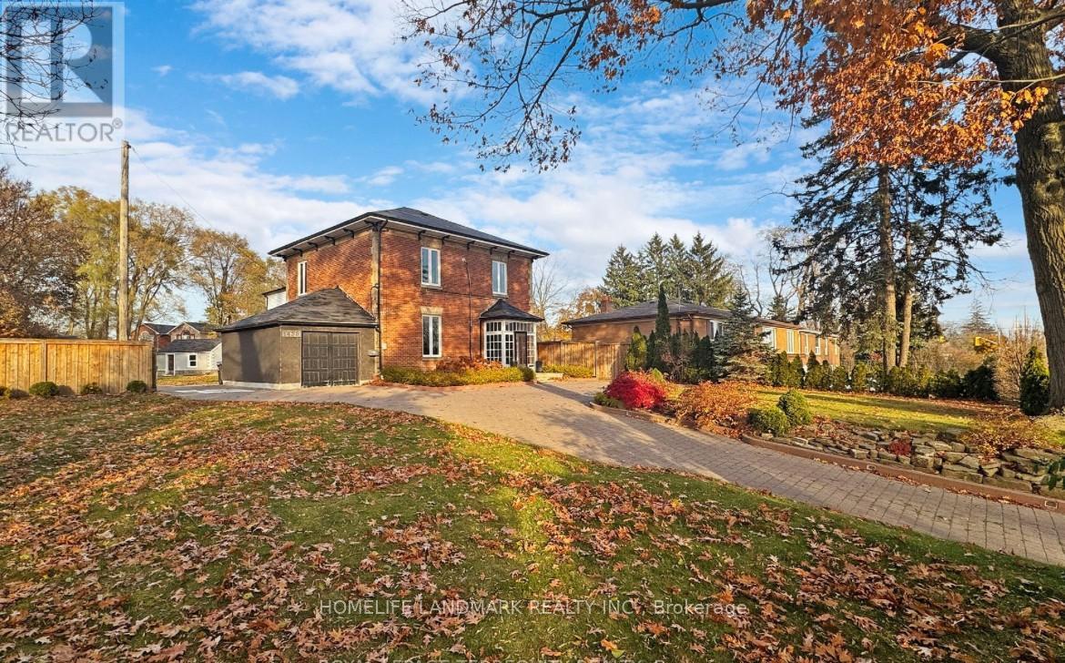 1458 Military Trl, Toronto, ON M1C 3V5