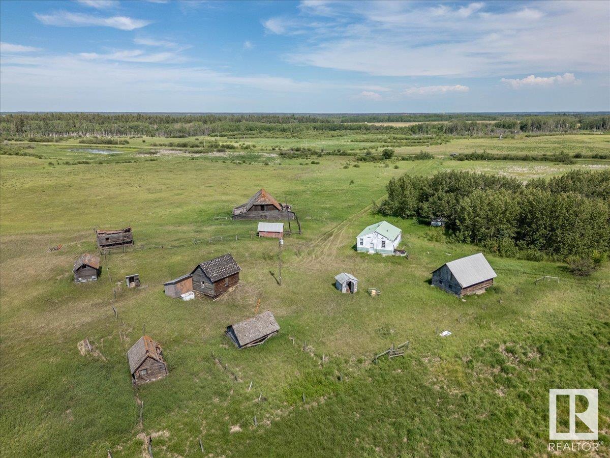 57022 Rge Road 213, Rural Sturgeon County, AB T0A 2W0