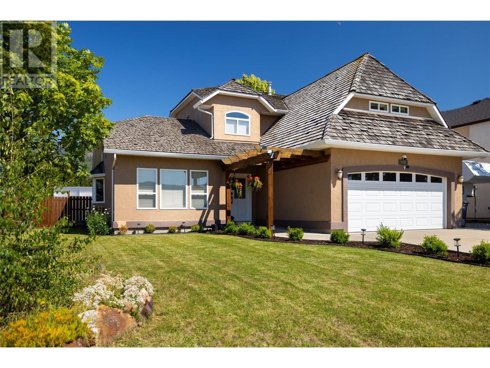 2028 Okanagan St, Armstrong, BC V0E 1B1