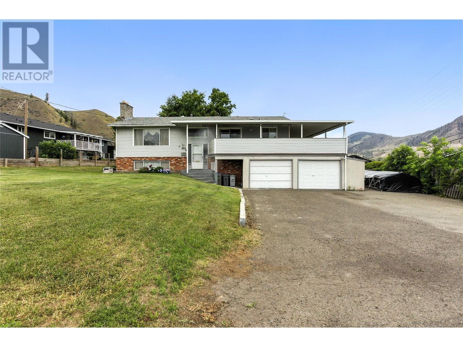 205 Oconnor Rd, Kamloops, BC V2C 5A3