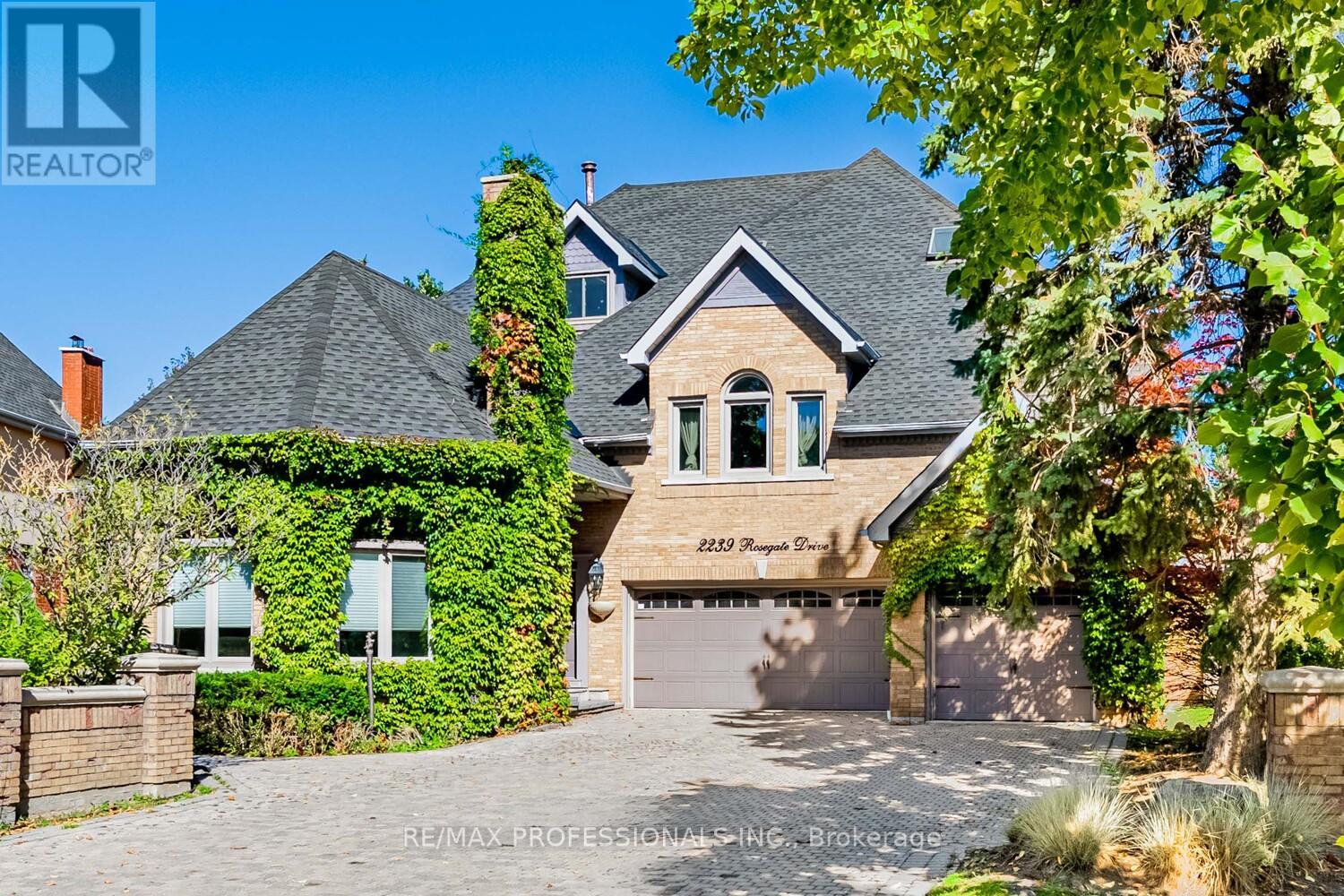 2239 Rosegate Dr, Mississauga Central Erin Mills, ON L1W 3K3