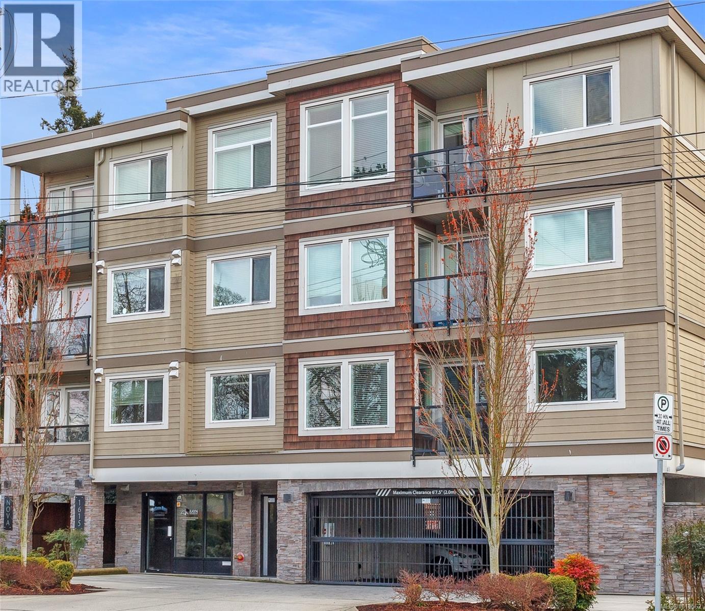 1615 Bay St Unit 303 St, Victoria, BC V8R 2B7
