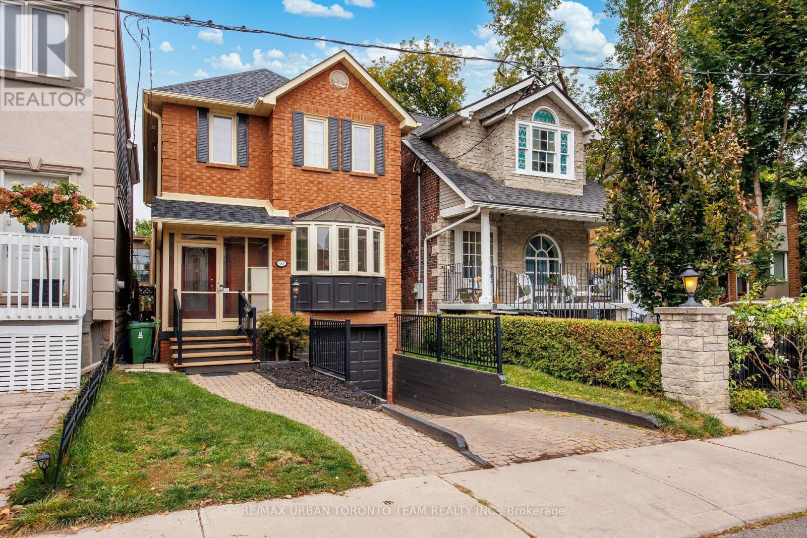 50 Ashland Ave, Toronto, ON M4L 1K1