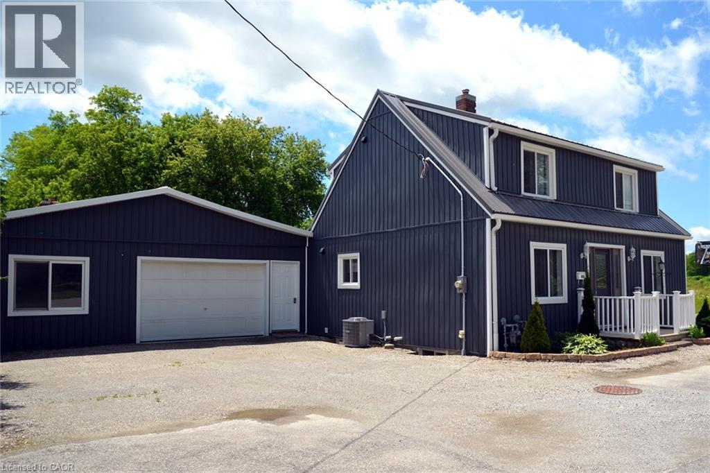 404 Queensway W, Simcoe, ON N3Y 2N3
