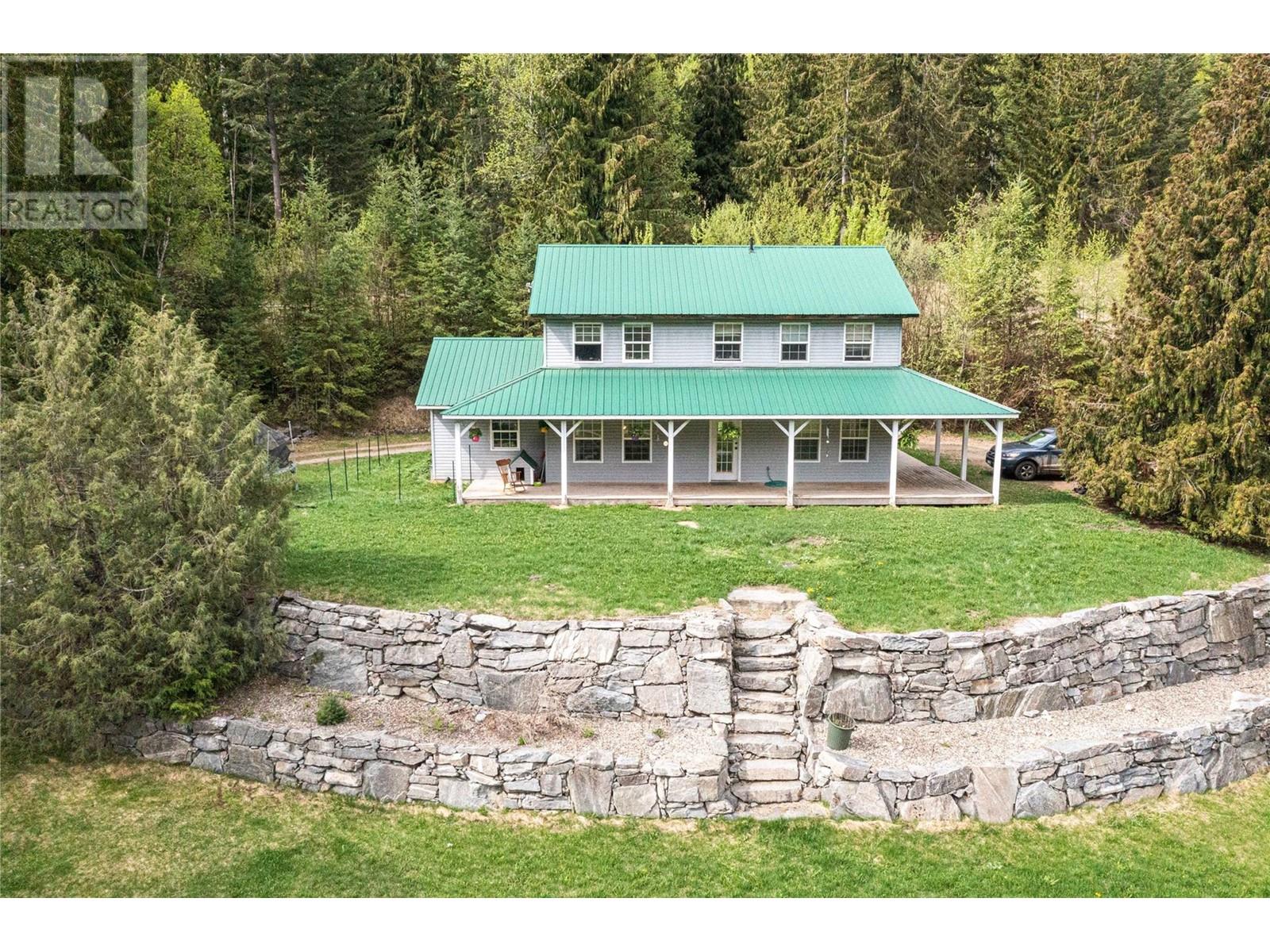 1125 Ptarmigan Rd, Chase, BC V0E 1M1