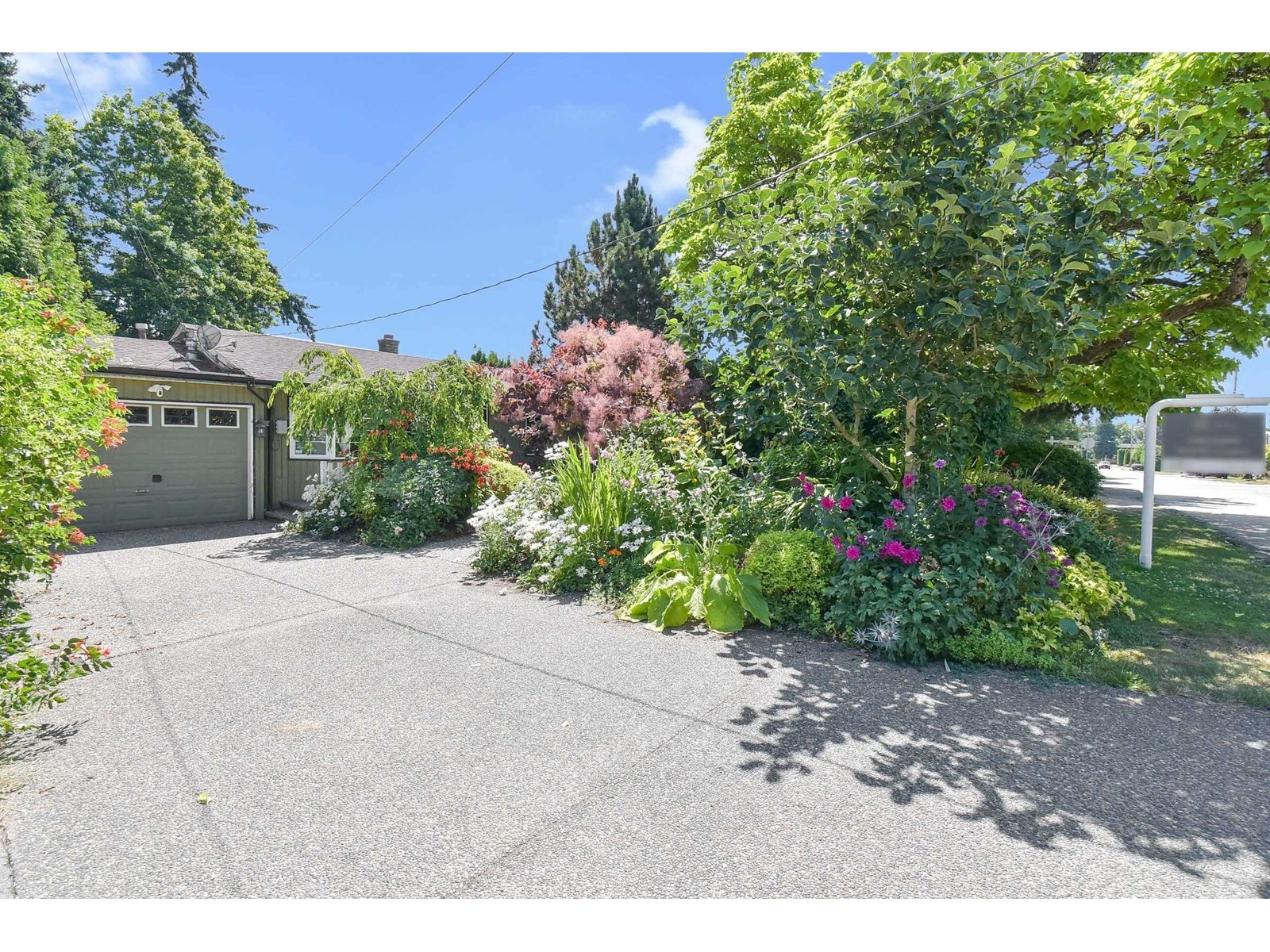 1510 Stevens St, White Rock, BC V4B 4Y5