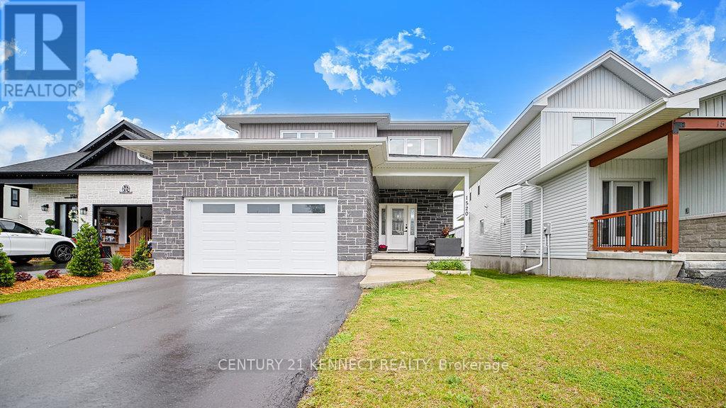 1520 Berkshire Dr, Kingston, ON K7P 0S7