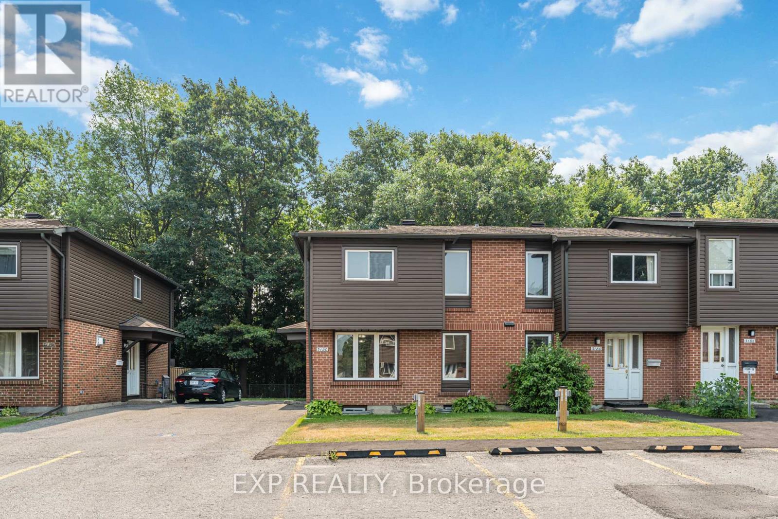 91 3190 Stockton Dr, Ottawa, ON K1T 1S1