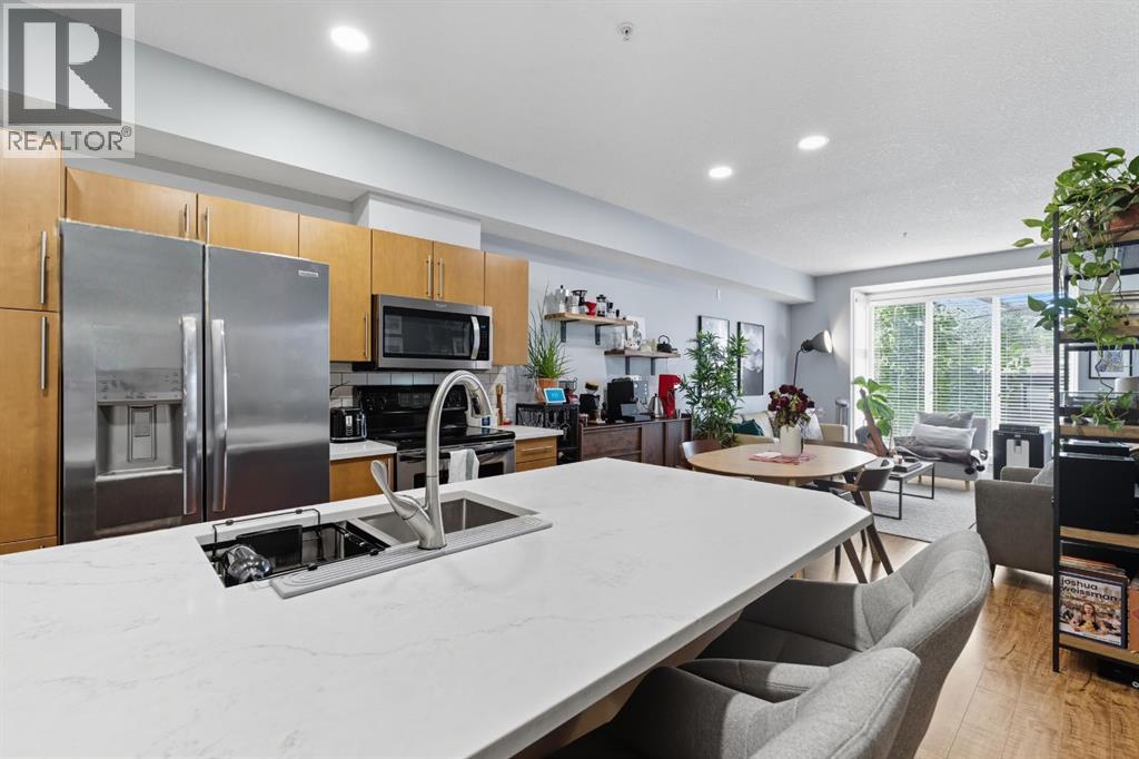 2307 14 Street Sw Unit 207, Calgary, AB T2T 3T5