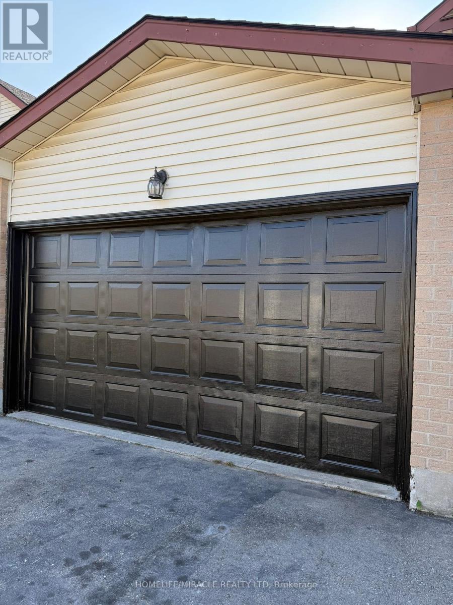 128 Stonyburn Cres, Cambridge, ON N1R 7X3