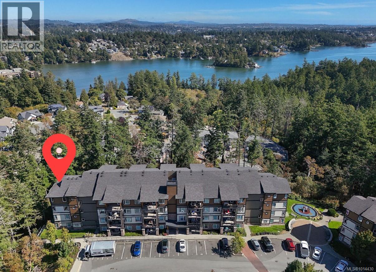 290 Wilfert Rd Unit 403 Rd, View Royal, BC V9C 0H6