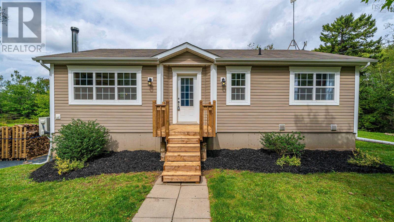 270 J Ramsey Rd, Wittenburg, NS B0N 2J0