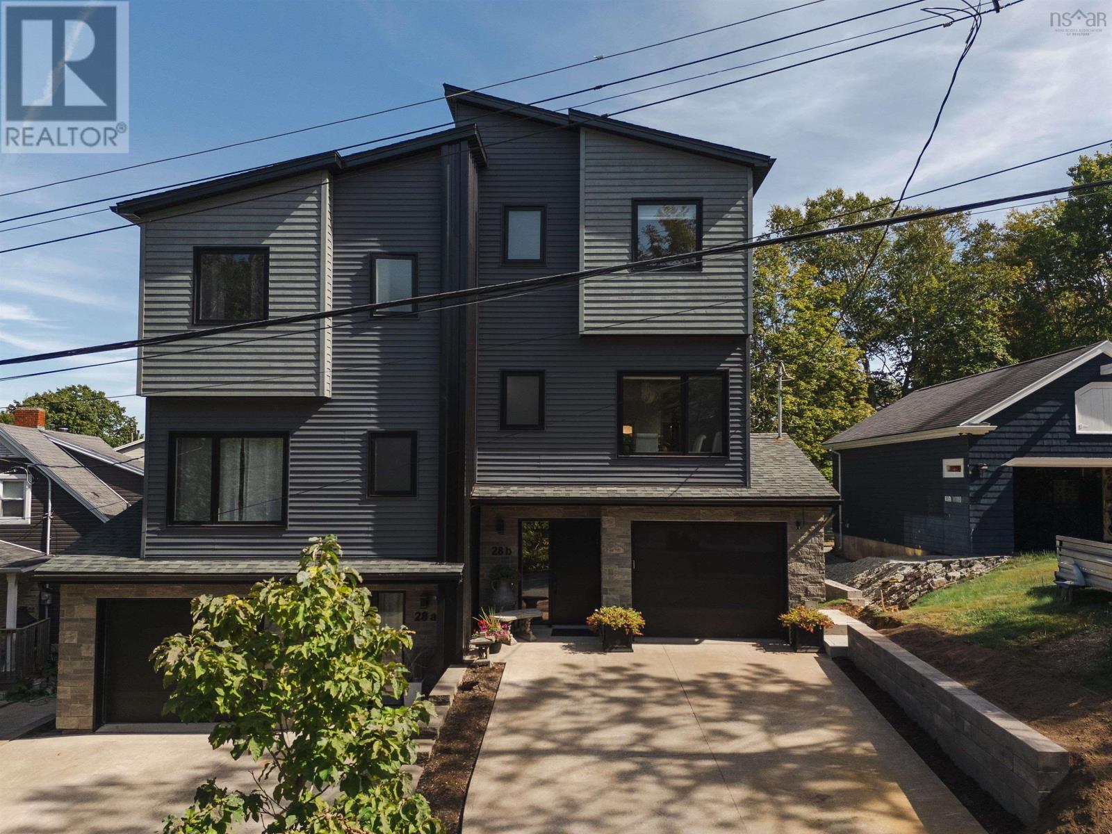 28 Rockhaven Dr #b, Halifax, NS B3M 1Z9