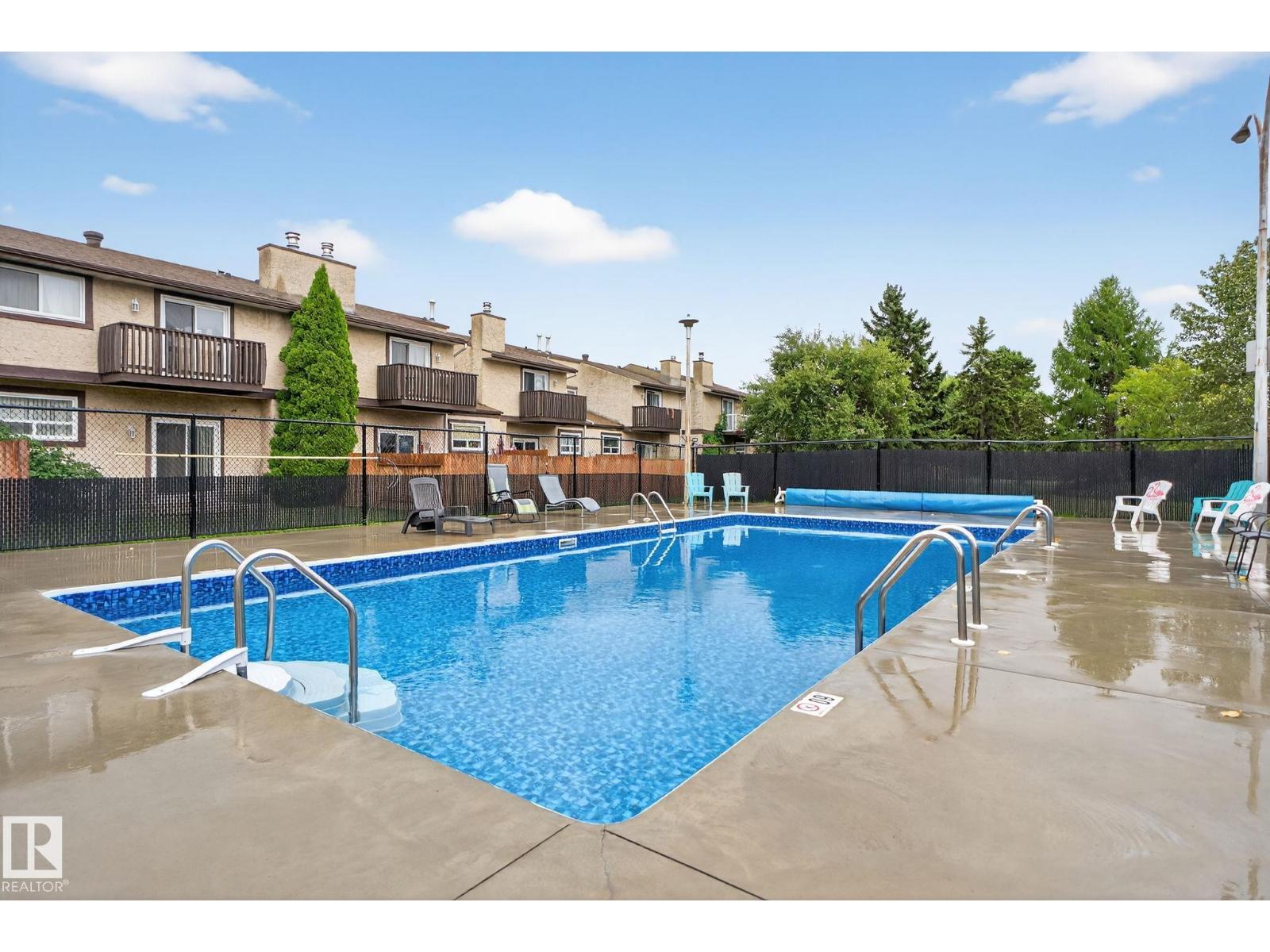 130 Av Nw Unit 2989, Edmonton, AB T5A 3M1