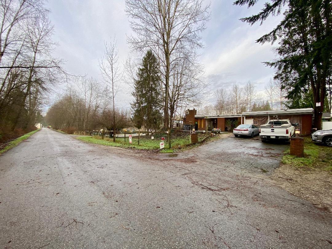 18507 28 Avenue, Surrey, BC V3Z 9V2