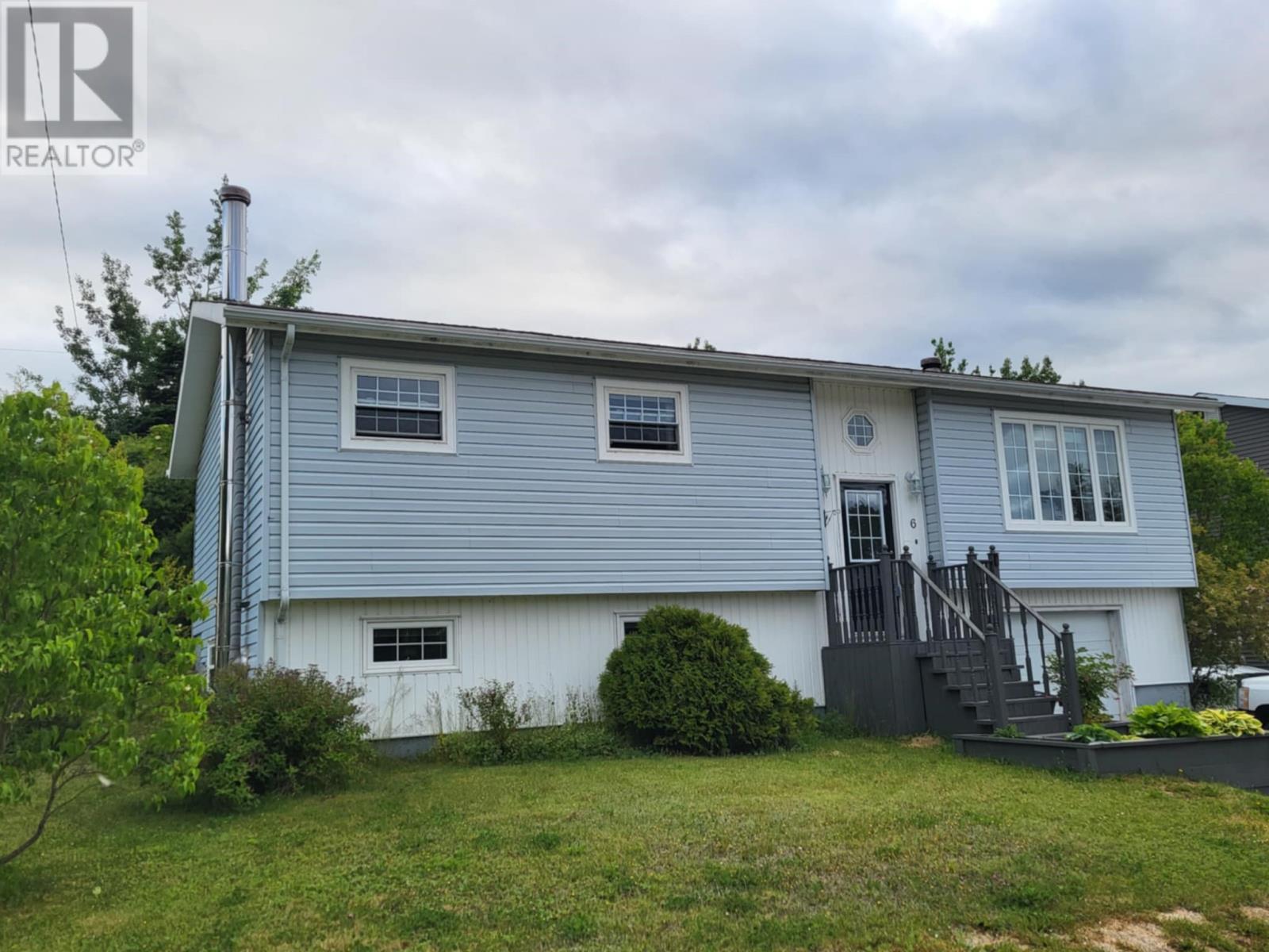 6 Drover Pl, Clarenville, NL A5A 1E8