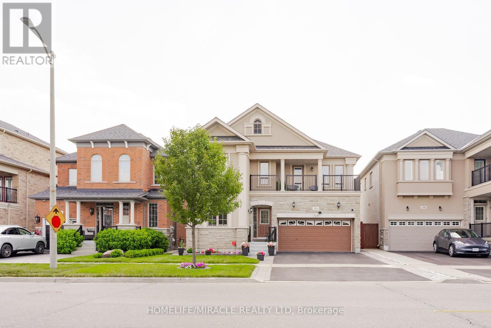 516 Vellore Woods Blvd, Vaughan, ON L4H 2W3