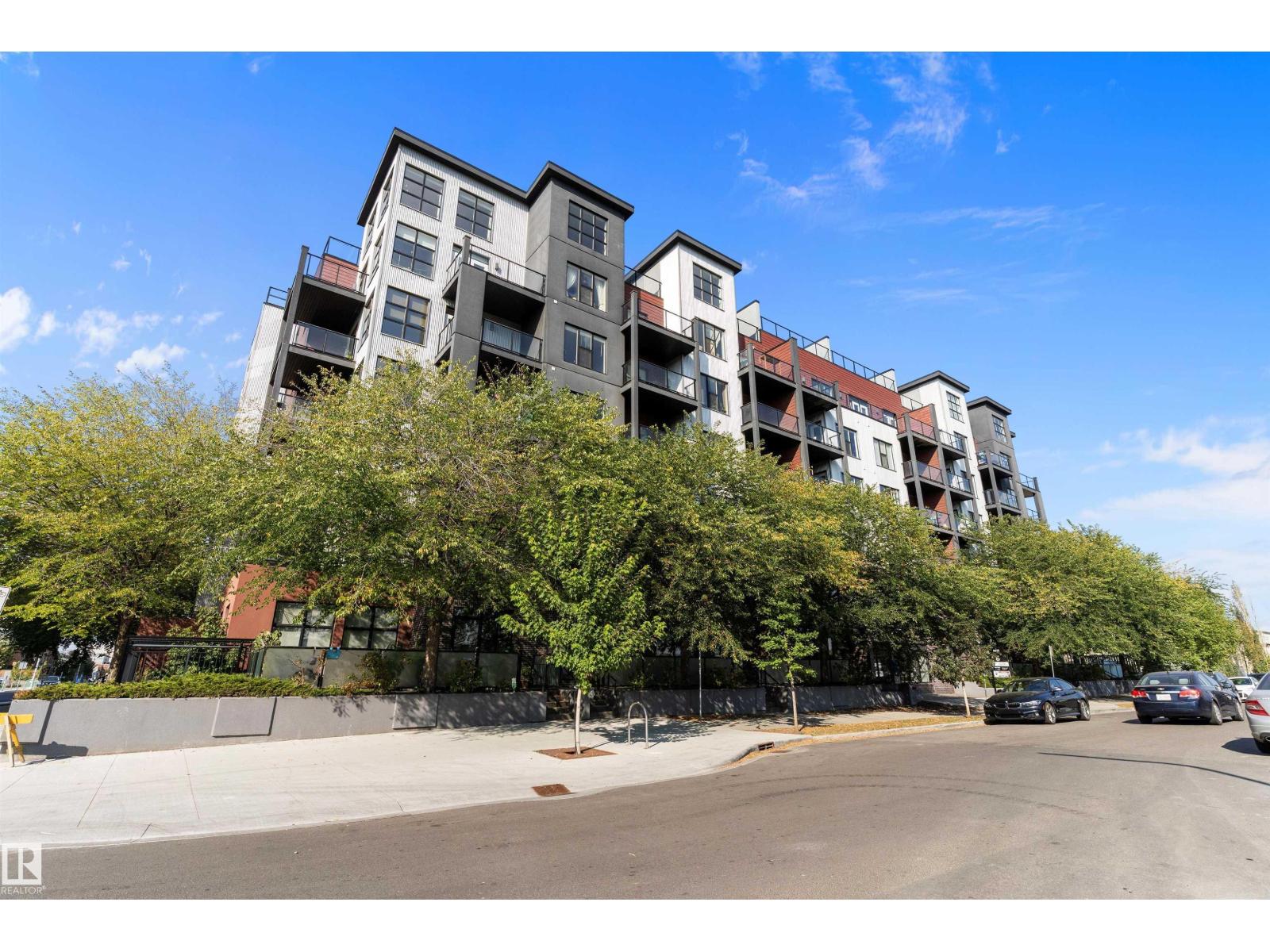 10518 113 Street #110, Edmonton, AB T5H 0C6