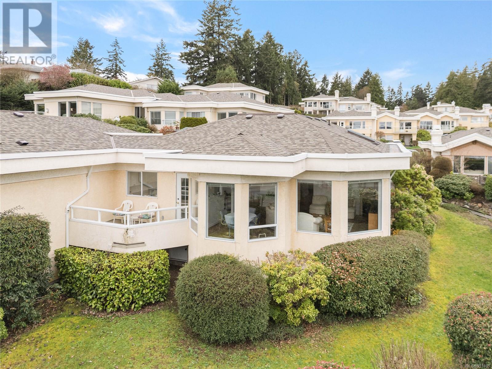 258 Lower Ganges Rd Unit 32 Rd, Salt Spring, BC V8K 1S7
