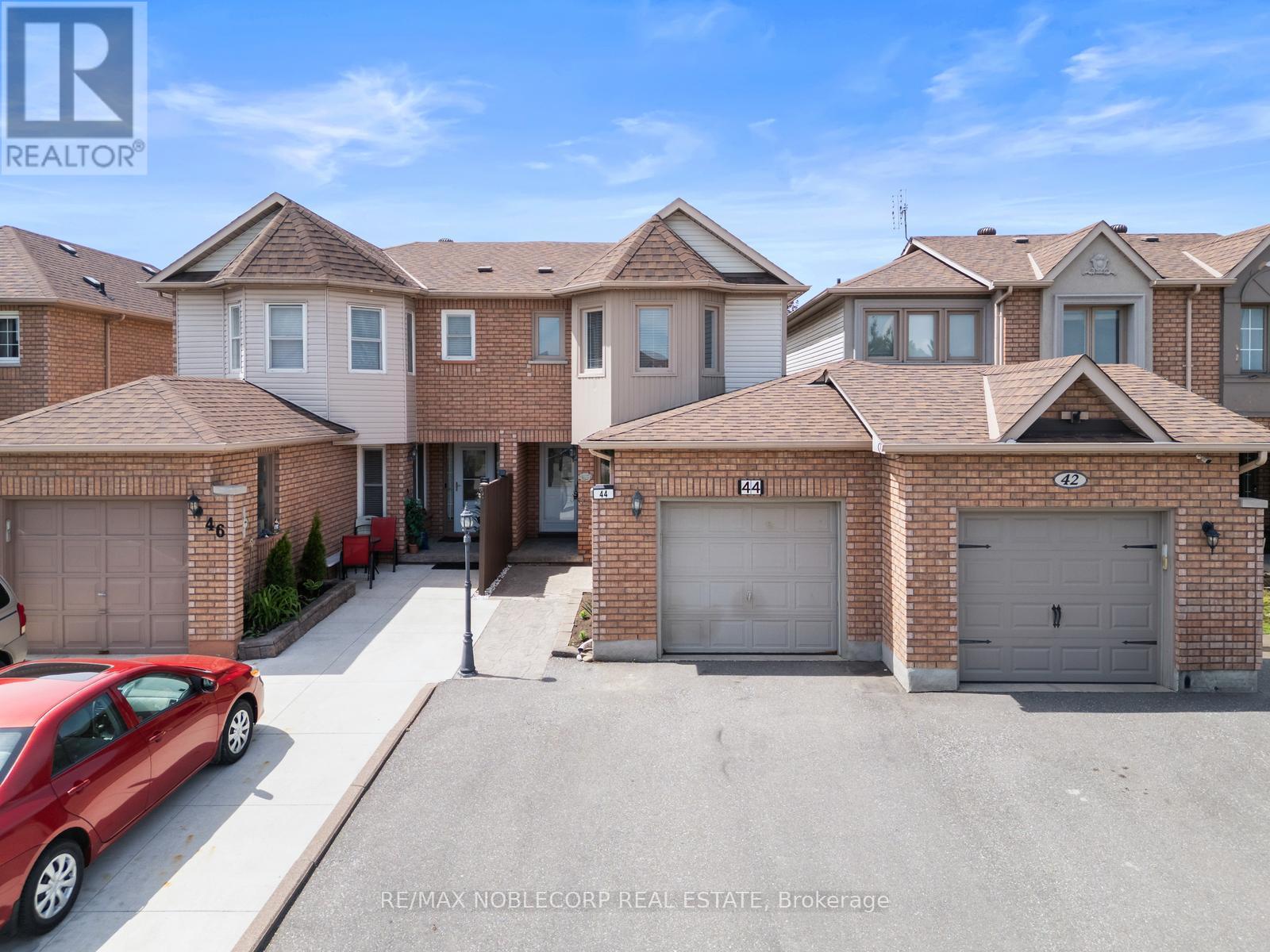 44 Hanton Cres, Caledon, ON L7E 1W1
