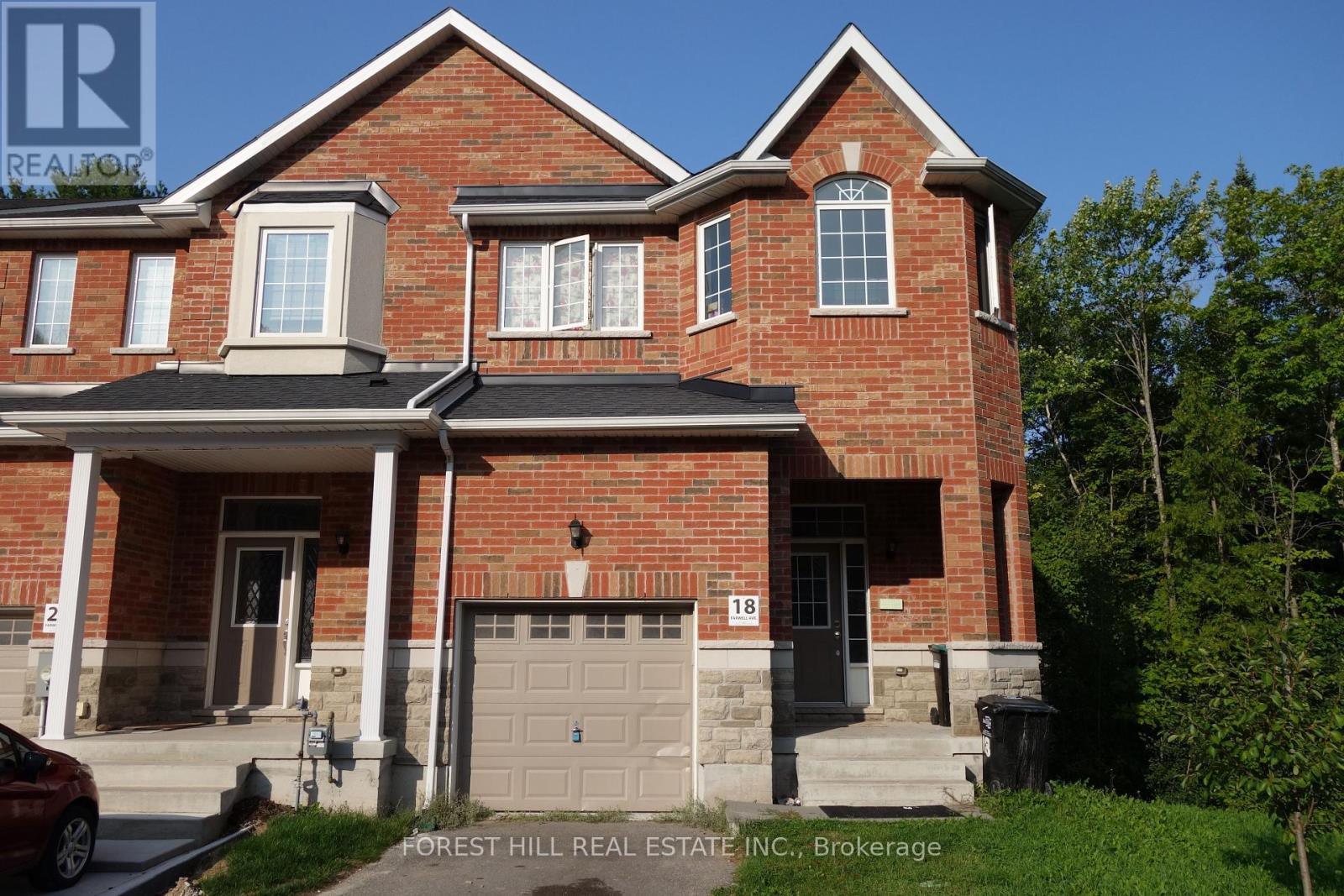 18 Farwell Ave, Wasaga Beach, ON L9Z 0H3