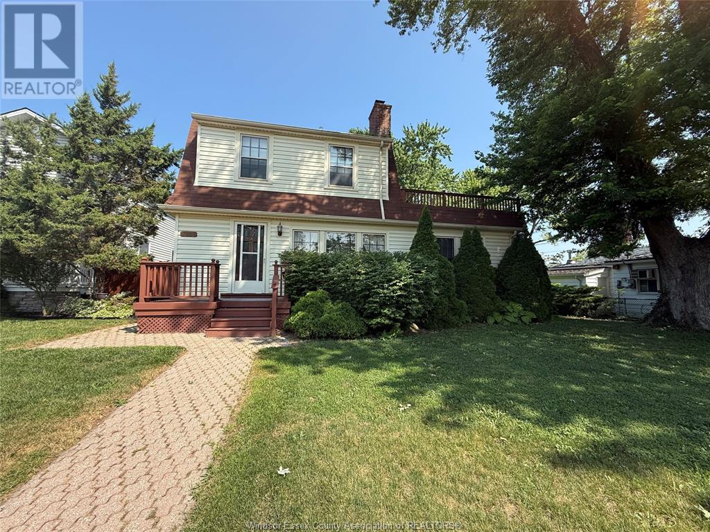 7154 St Rose Ave, Windsor, ON N8S 1X8