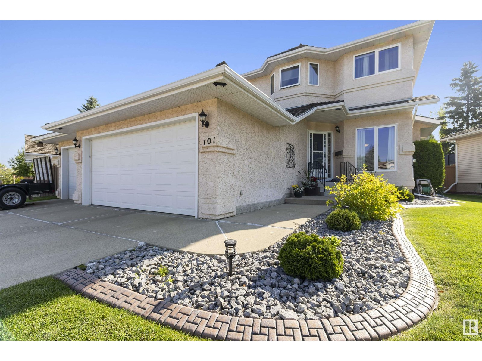 101 Nottingham Rd, Sherwood Park, AB T8A 5M5