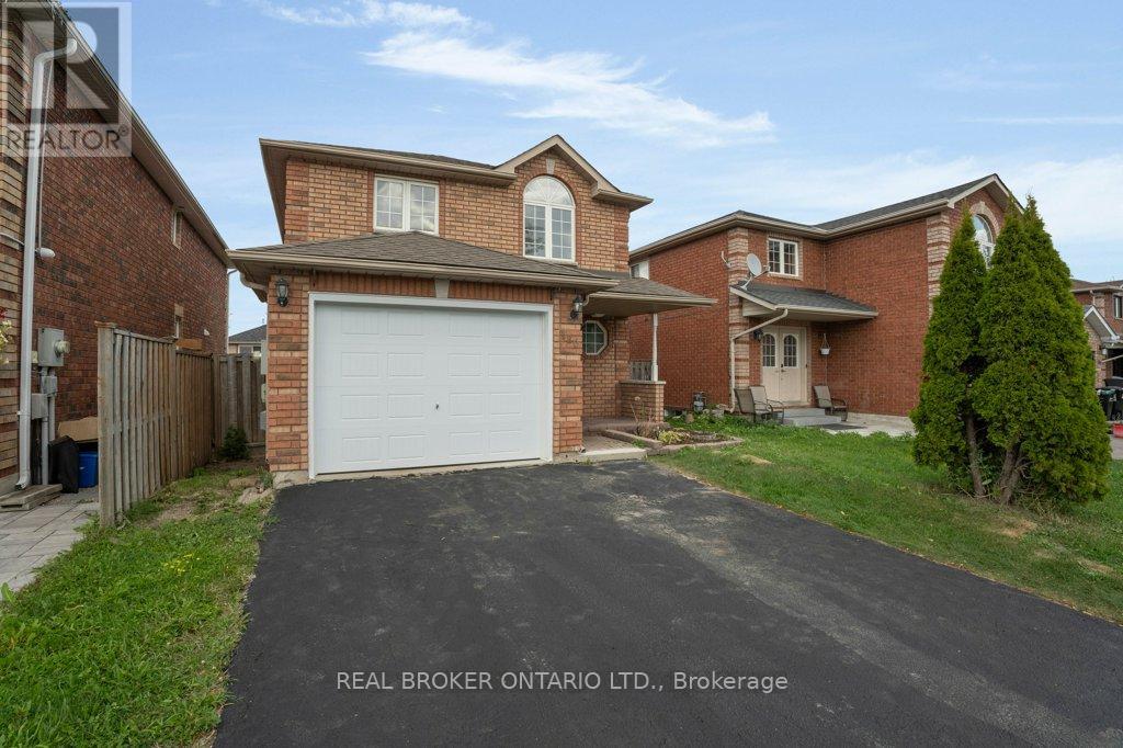 180 Tunbridge Rd, Barrie Georgian Drive, ON L4M 6S1