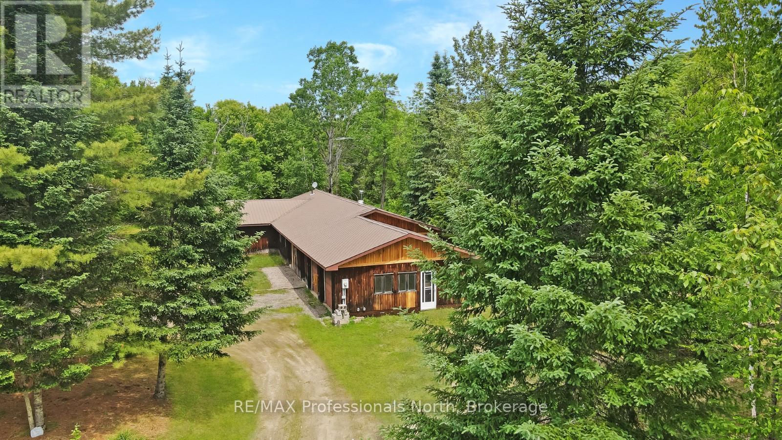 11601 Highway 118 Hwy, Algonquin Highlands, ON K0M 1S0