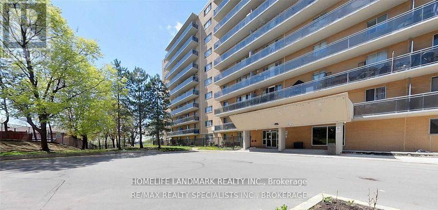 100 Dundalk Dr #606 Dr, Toronto, ON M1P 4V2