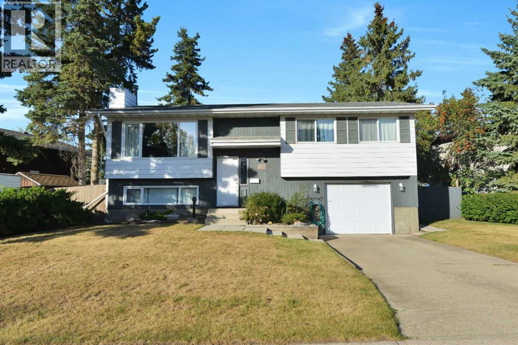40 Street Unit 5240, Innisfail, AB T4G 1G5