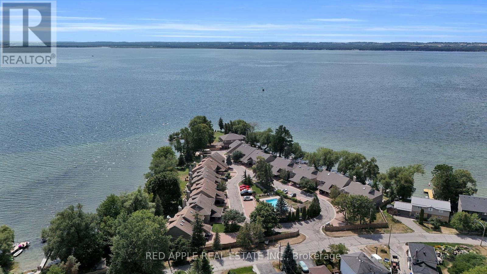 12 Davy Point Cir, Georgina, ON L4P 3H1