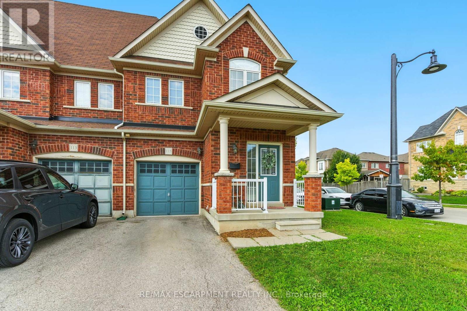 115 Skinner Rd, Hamilton Waterdown, ON L8B 0R4