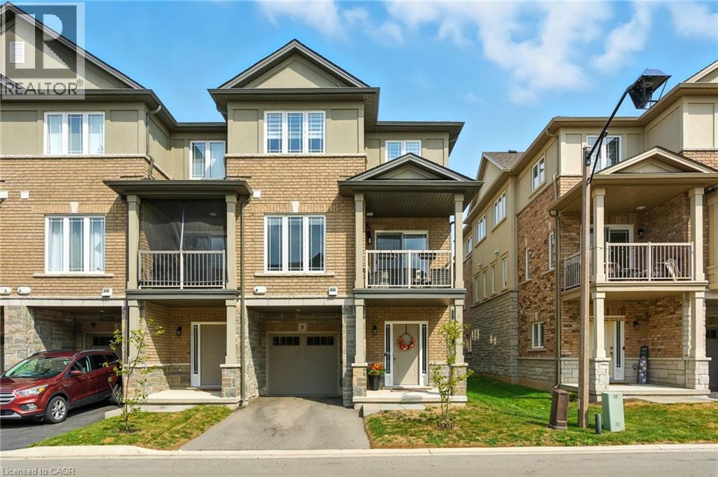 9 Laguna Village Cres, Hamilton, ON L0R 1P0