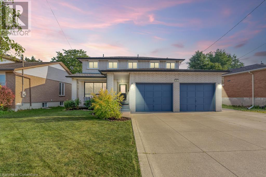 187 Guildwood Dr, Hamilton, ON L9C 6W7