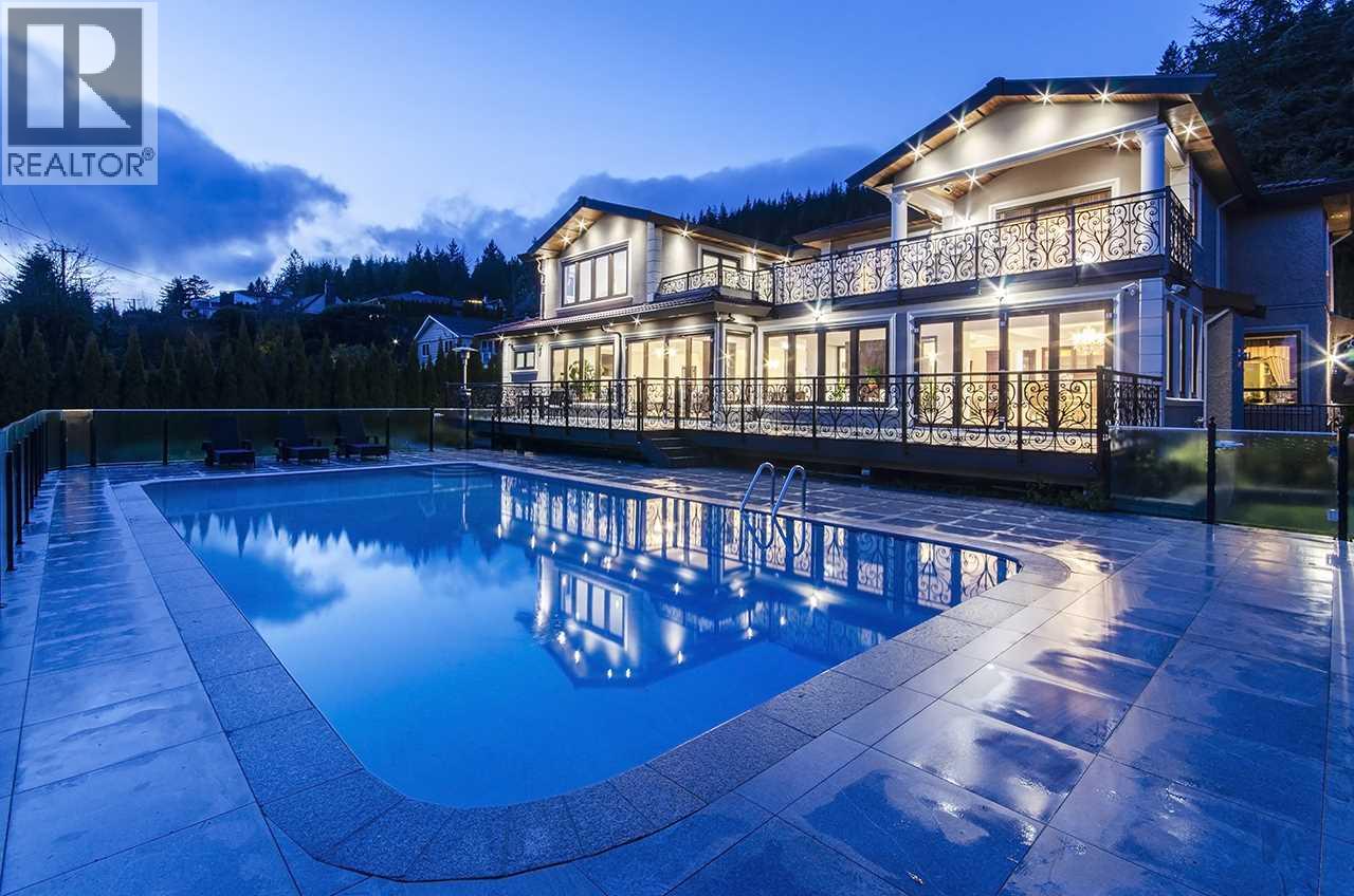 1118 Crestline Rd, West Vancouver, BC V7S 2E4