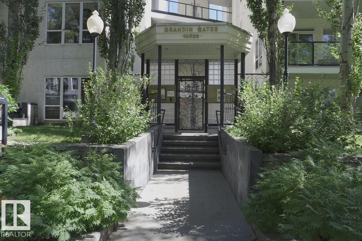 10023 110 Street Northwest #434, Edmonton, AB T5K 1J5