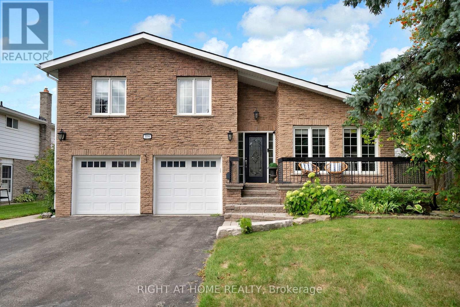 1194 Northgate Cres, Oshawa, ON L1G 7C5