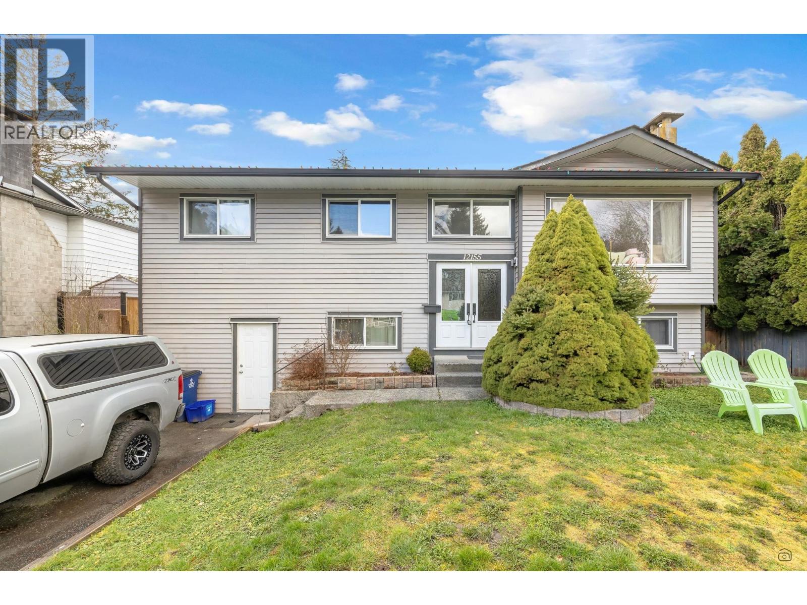 12155 Gee St, Maple Ridge, BC V2X 7M7