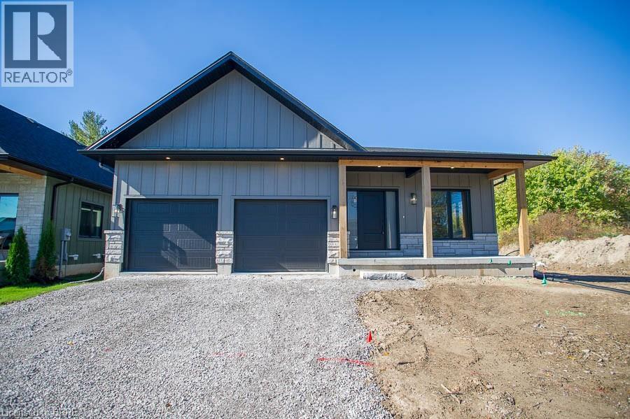 7 Scott Dr, Port Dover, ON N0A 1N7