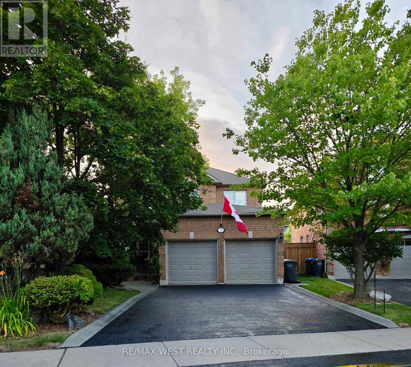 57 Creekwood Dr, Brampton, ON L7A 1G6