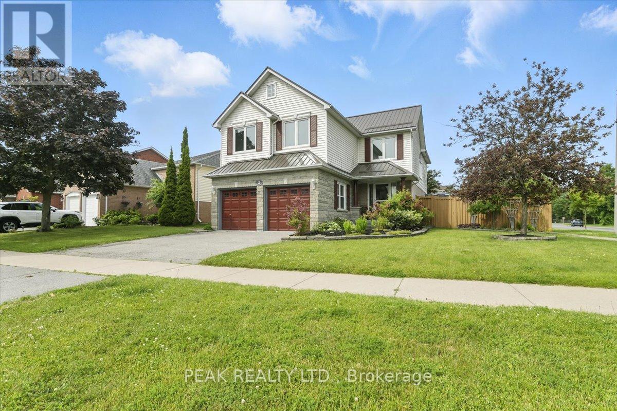 2 Granary Ln, Clarington, ON L1E 2X9