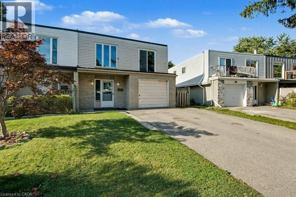 125 Ingleside Dr, Kitchener, ON N2M 2G9