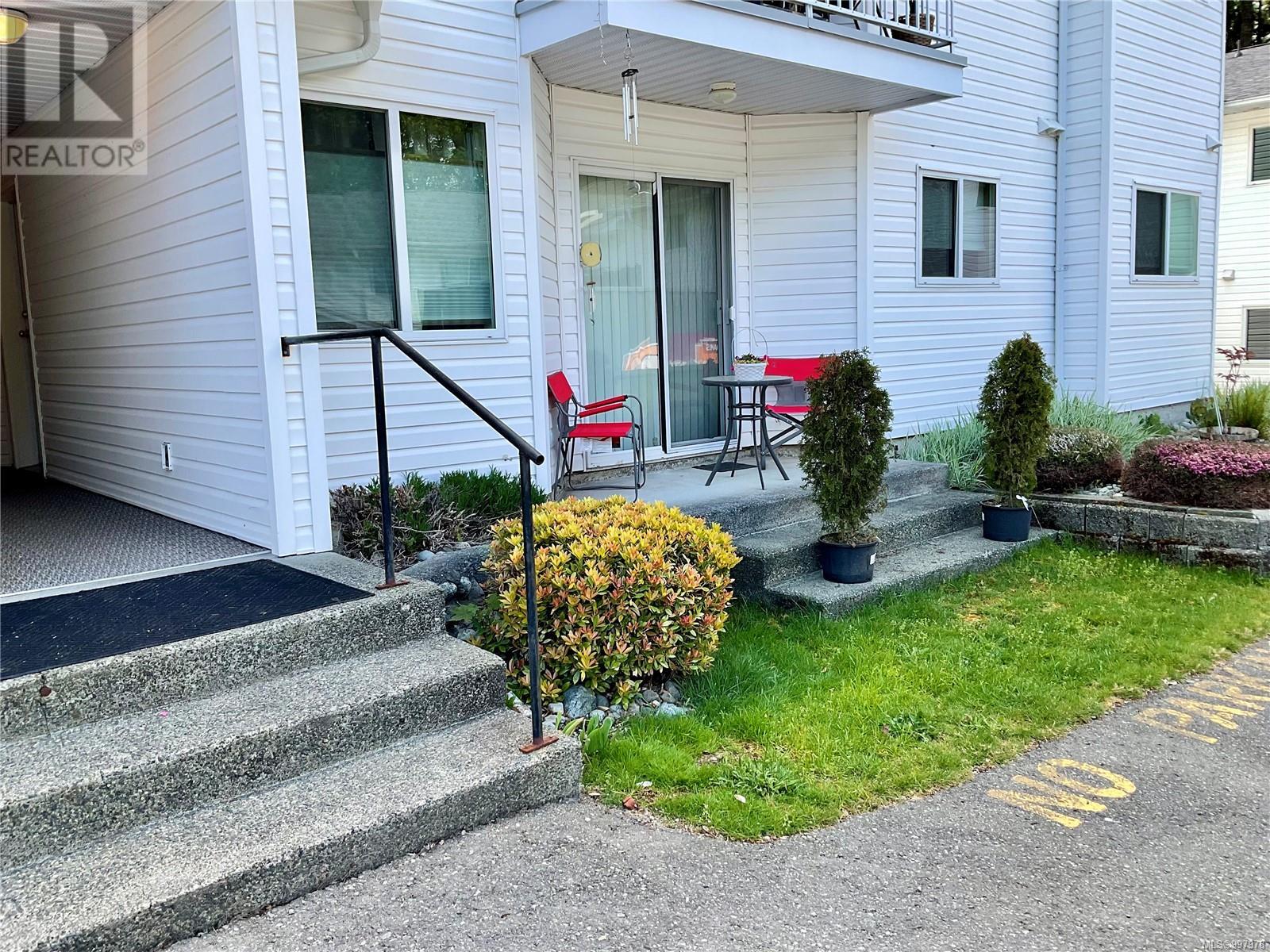 211 Madill Rd Unit 39 Rd, Lake Cowichan, BC V0R 2G1